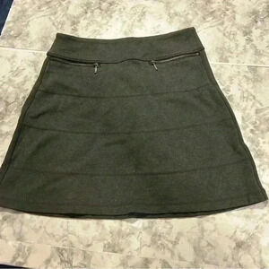 Women’s Athleta Gray Straight Athletic Golf Skirt Size Small